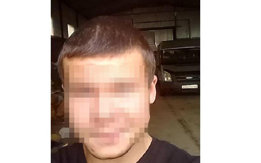 Слесарь, угнавший авто из сервиса и таксовавший в Чепецке, прятался у мамы