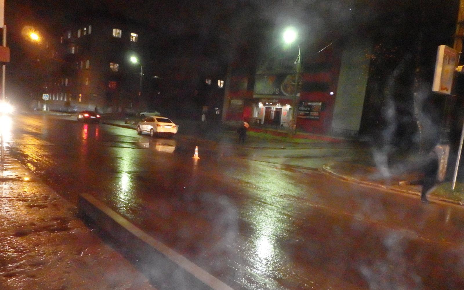 В Чепецке водитель сбил мужчину: пострадавшего увезли в больницу