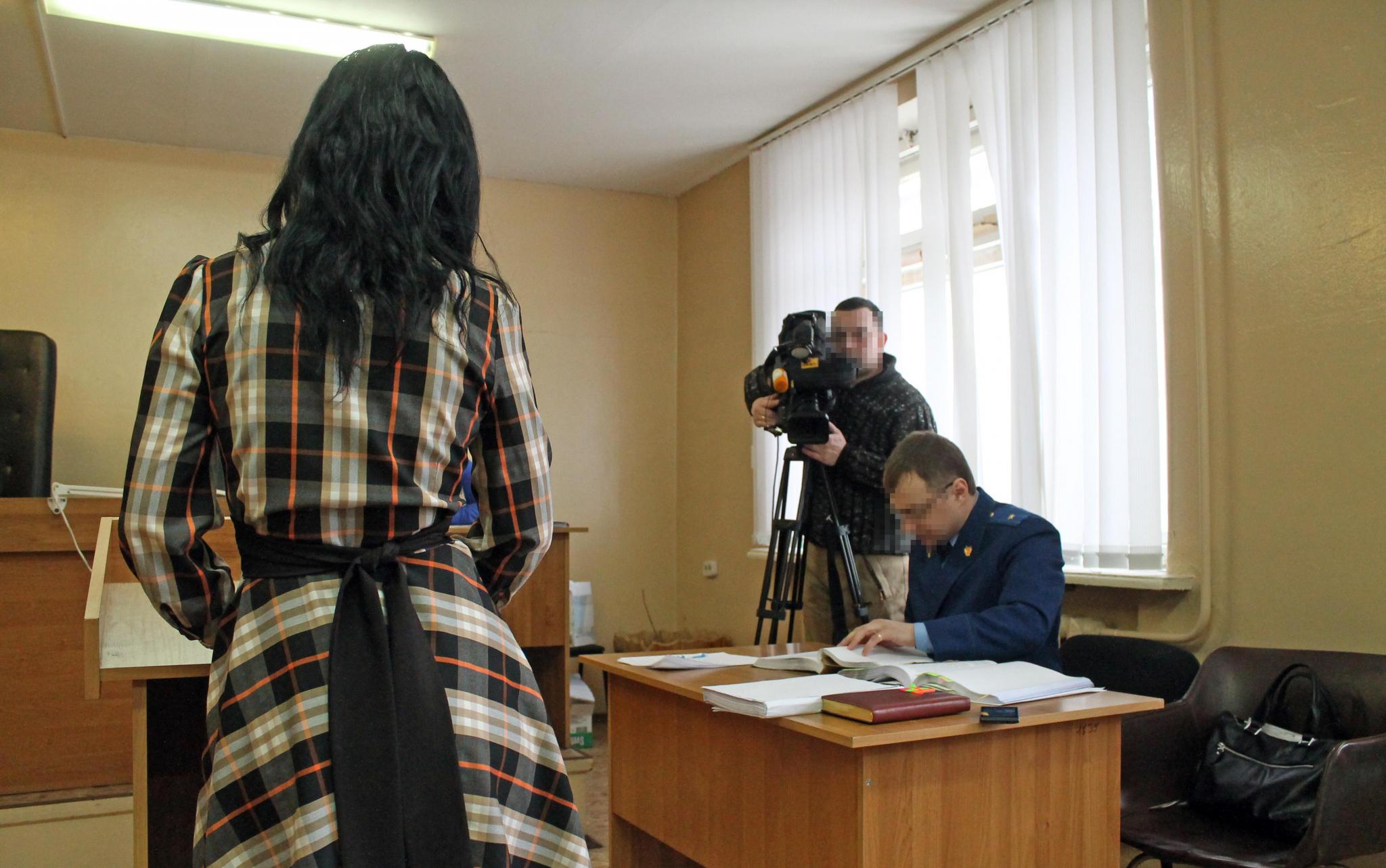 Чепчанка пыталась пронести своему мужу в колонию героин