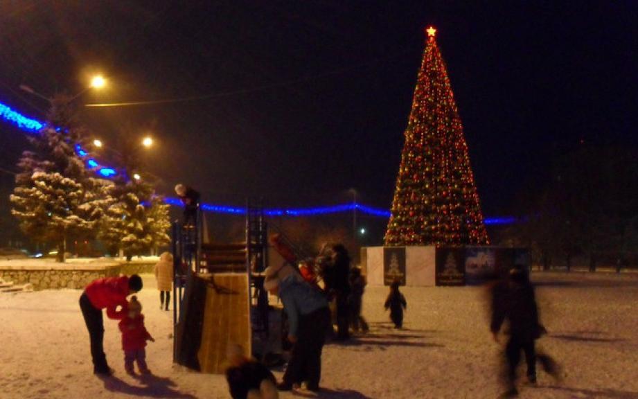 Стало известно, какую сумму потратят на украшение Чепецка к Новому году