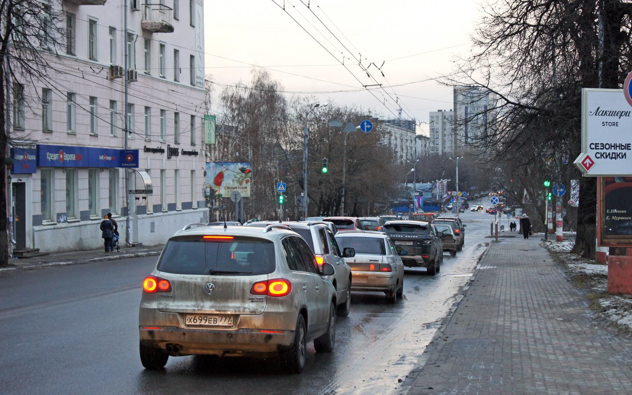 В Кировской области увеличат налоги на транспорт и торгово-офисные центры