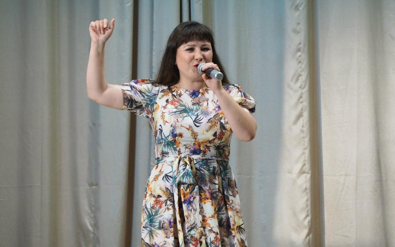 Диктор Чепецка: "По голосу в городе меня не узнают"