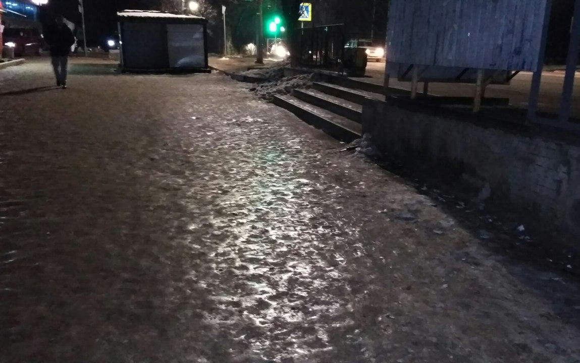 Жители Кирово-Чепецка сообщают об очередях из 40 человек в травматологию