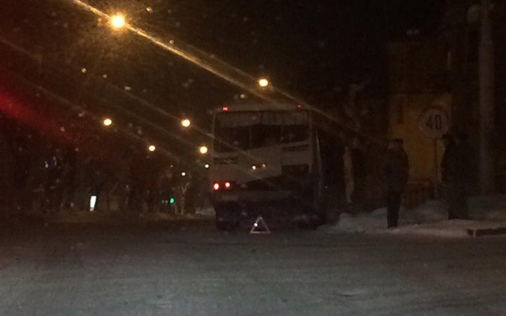 Очевидцы: «В Чепецке столкнулись ПАЗик и две легковушки»