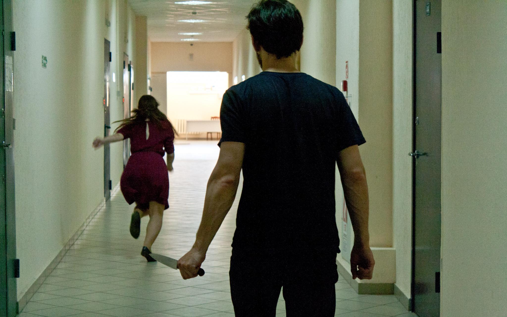 В Чепецке осудили мужчину, напавшего с ножом на жену