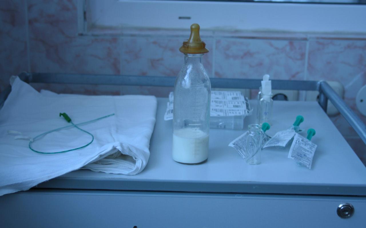 Мамы пожаловались на скисшее молоко на молочной кухне в Чепецке