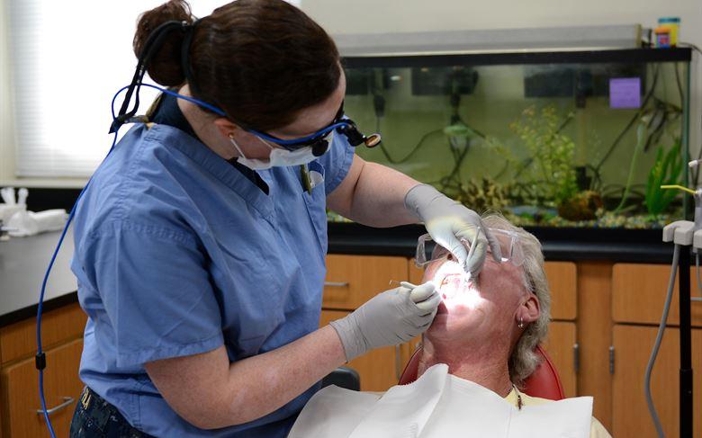 Лечение зубов в кредит – то, что нельзя отложить!