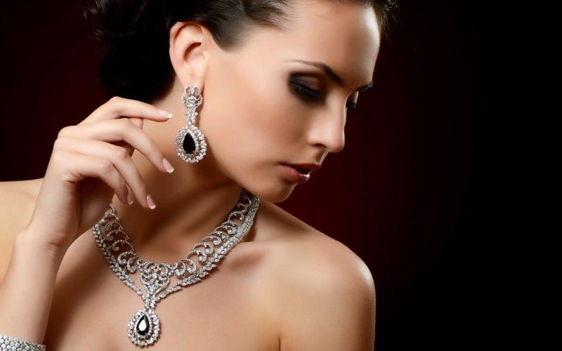 Идеи ювелирных подарков со скидкой 40 процентов