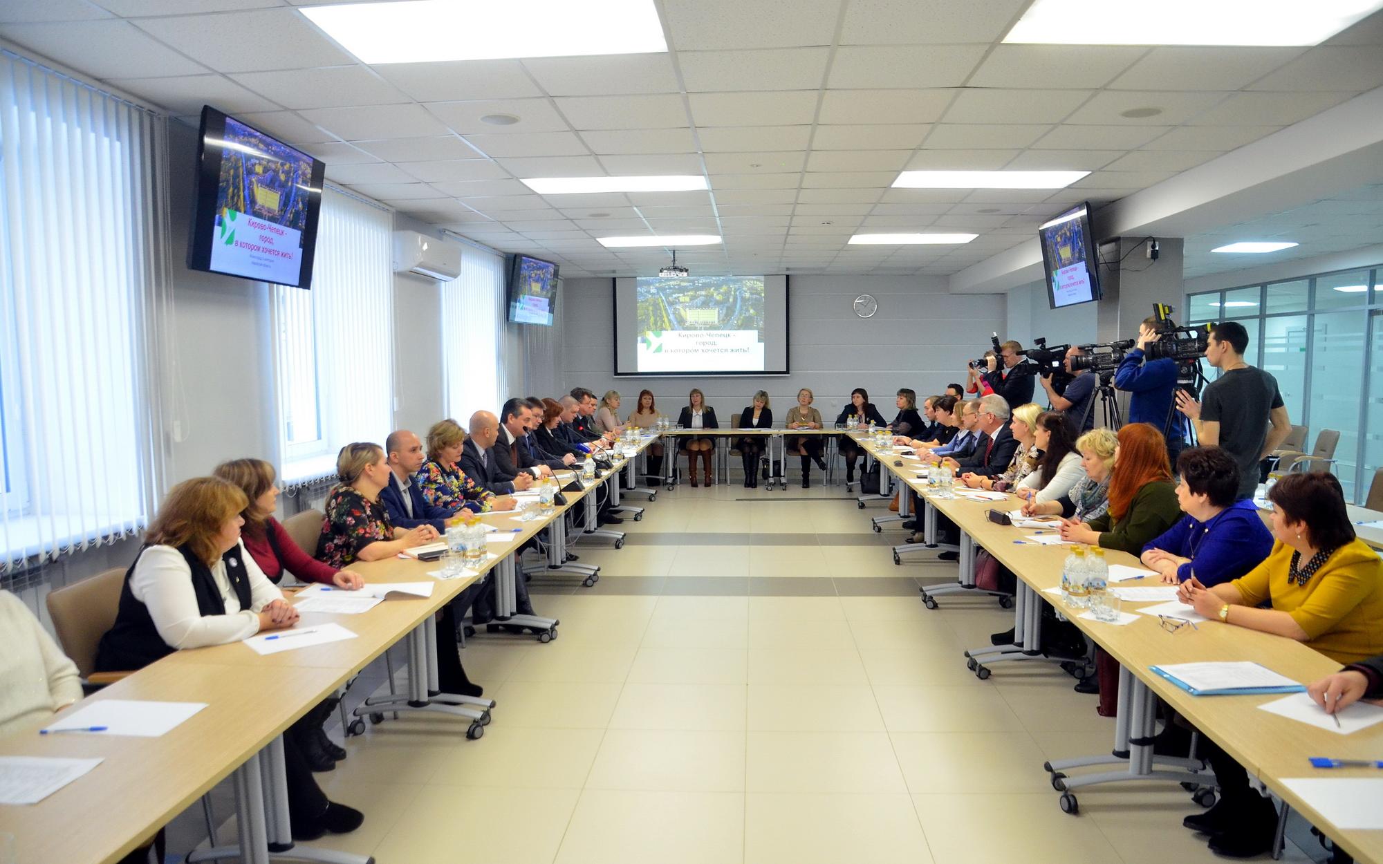 «УРАЛХИМ» поддержал образовательный консорциум Кирово-Чепецка