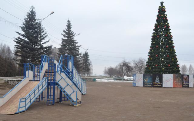 Елка у администрации Чепецка заняла 4 место во всероссийском конкурсе