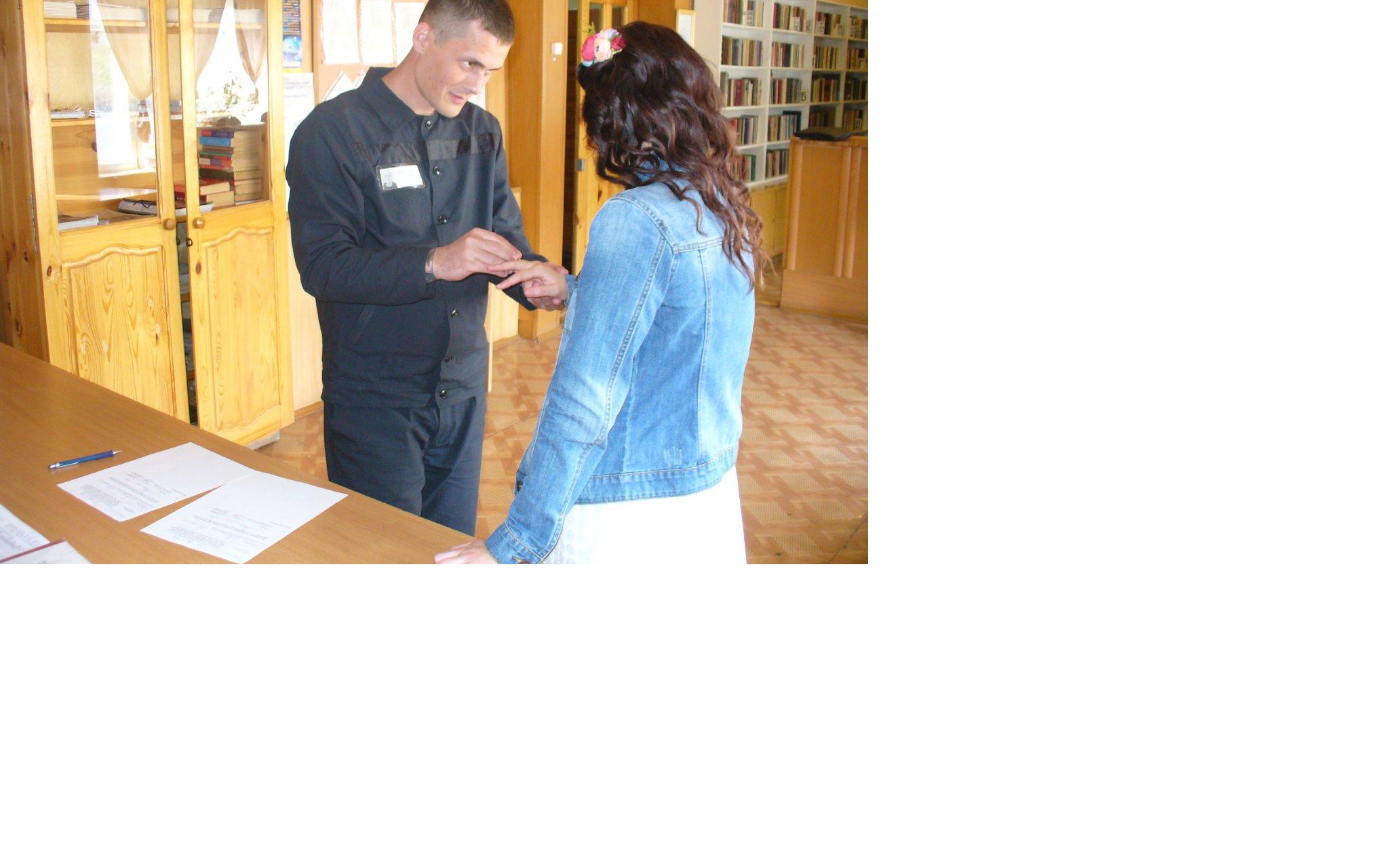 В УФСИН рассказали, сколько свадеб регистрируют в чепецких колониях