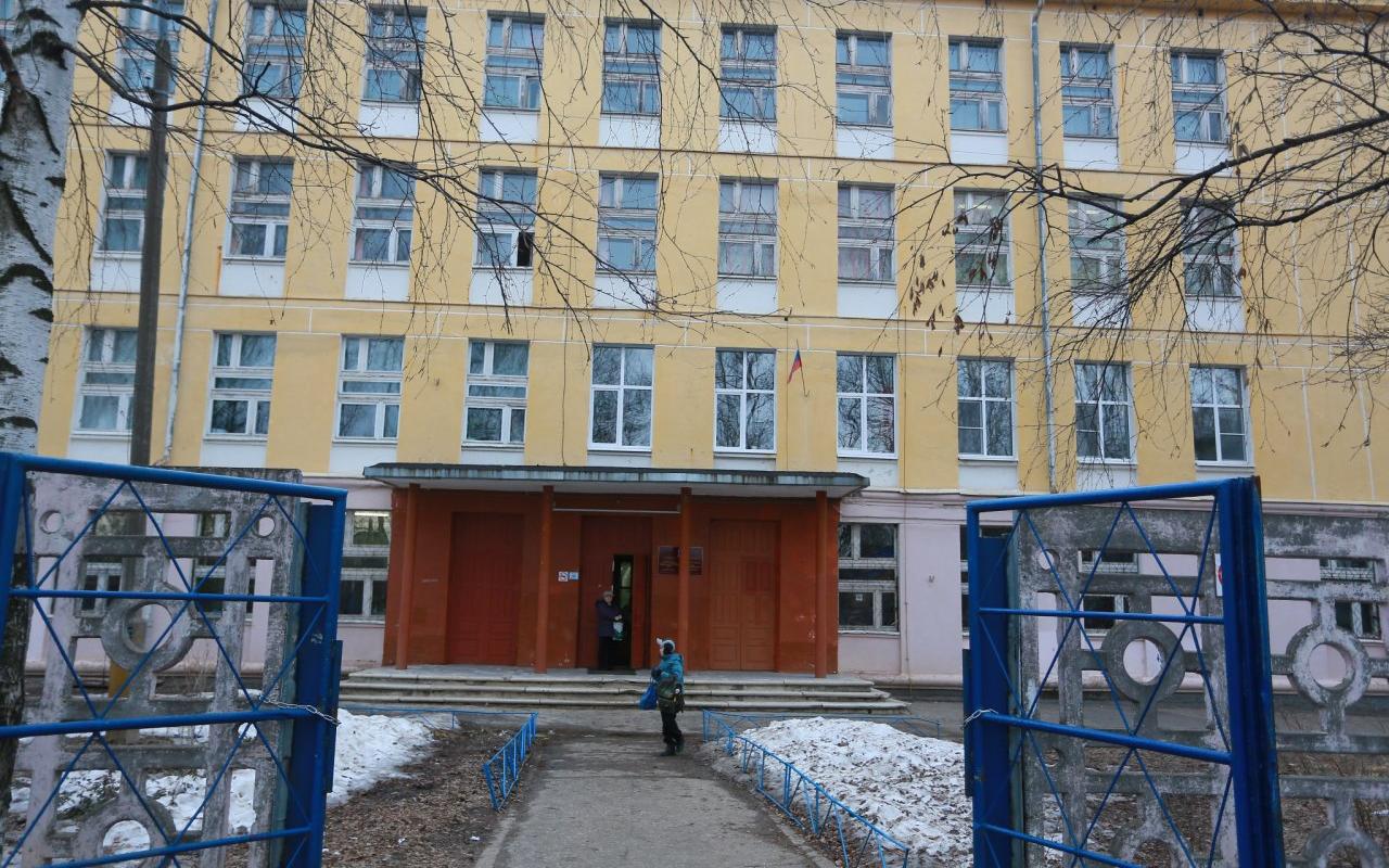 Стало известно, когда в школах Чепецка начнется прием заявлений в 1-й класс