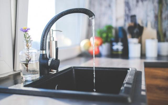 В Чепецке в нескольких домах отключили холодную воду