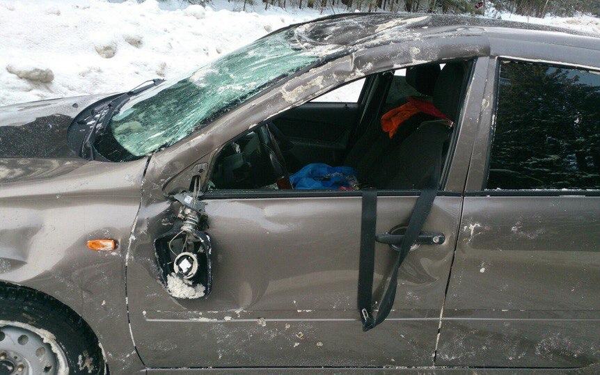 В Чепецке ищут очевидцев аварии, в которой перевернулась LADA  Kalina