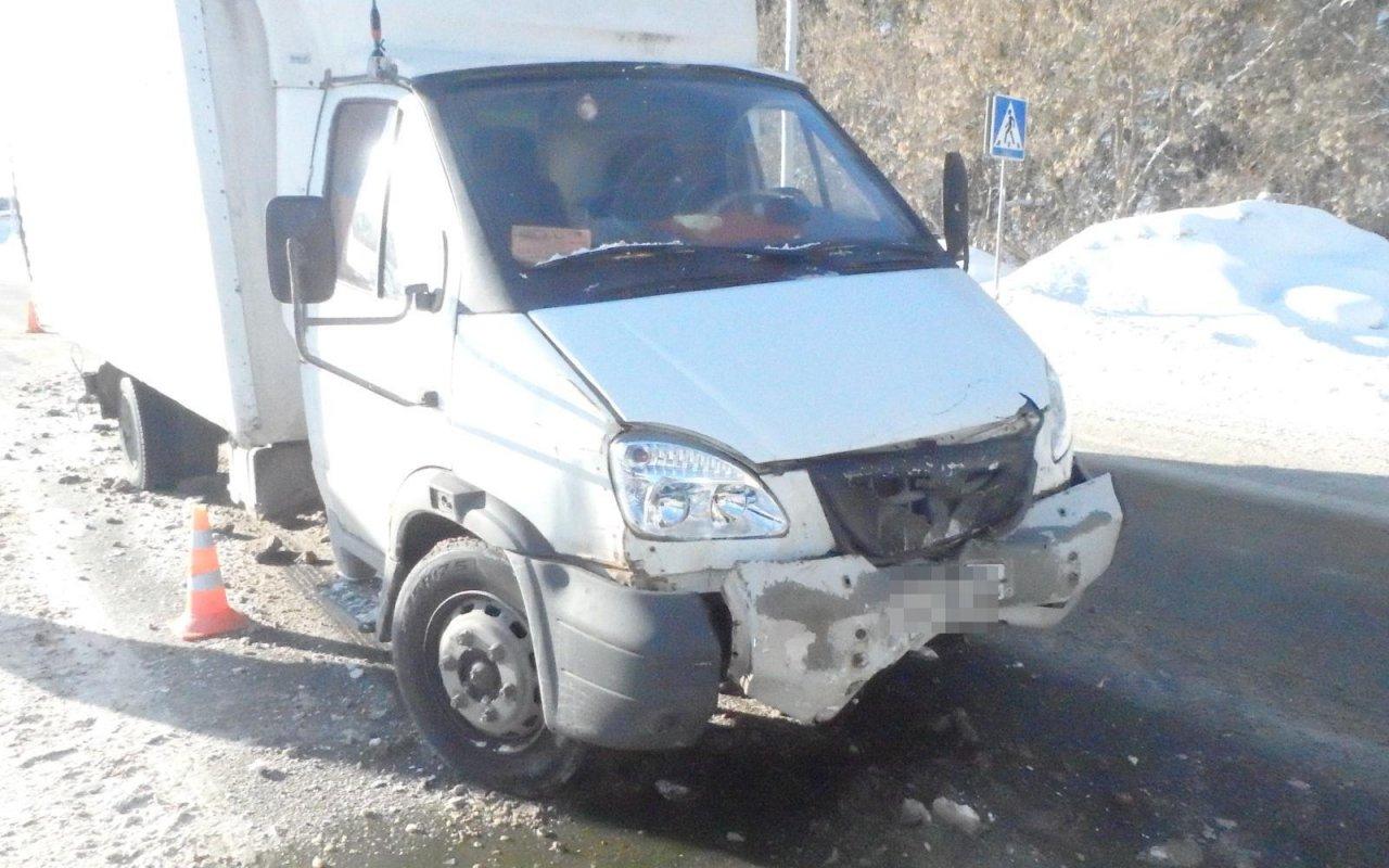 В Чепецком районе столкнулись ГАЗ и Fiat: информация о пострадавших