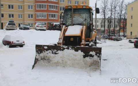 В Чепецке из-за очистки дорог от снега будет перекрыто движение на двух улицах