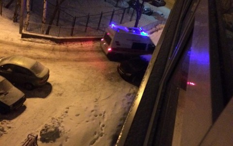 В Кирове двухлетний ребенок выпал из окна четвертого этажа