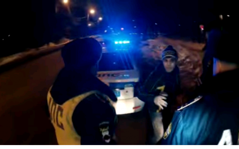 Спортсмена, ударившего девушку у клуба в Кирове, задержали за вождение без прав