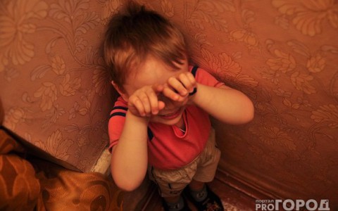 В Кировской области мужчина получил срок за жестокое обращение с детьми
