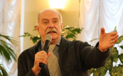 Никита Михалков: "По фотографиям из Кирова я буду обучать операторов и художников по костюмам"