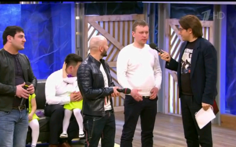 Деревенский клип жителей Кировской области показали в "Пусть говорят"