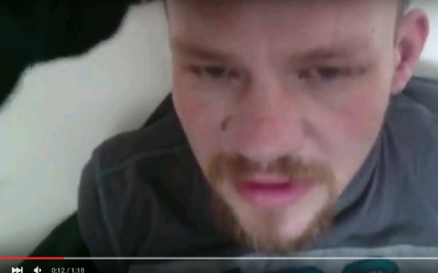 Появилось видео с задержания подозреваемого в убийстве молодоженов из Кирова