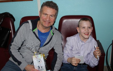 В Кирове Леонид Агутин исполнил мечту 8-летнего мальчика, больного ДЦП