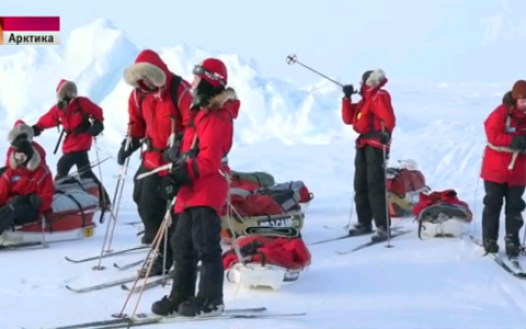 О кировской школьнице, которая побывала на Северном полюсе, показали сюжет по Первому каналу
