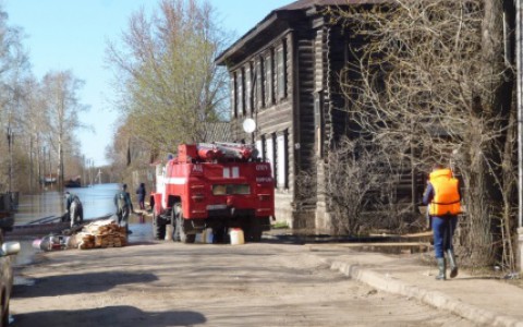 Паводок: уровень воды в реках области стал снижаться