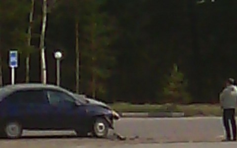 В Кирово-Чепецке водитель «Лады Гранты» не пропустил встречную иномарку