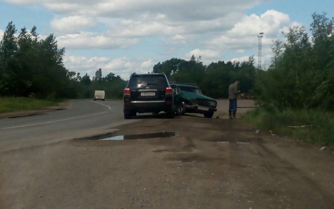ДТП в Кирово-Чепецке: водитель «классики» не пропустил Toyota Highlander