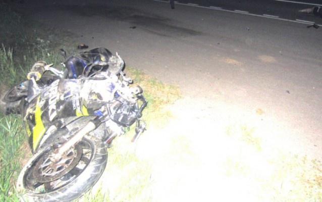 В Кировской области мотоциклист-бесправник насмерть сбил 23-летнюю девушку