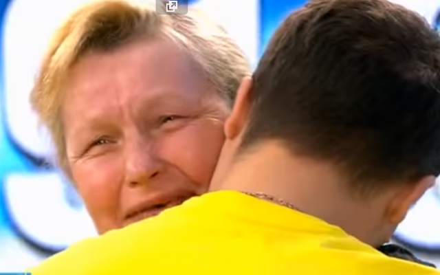 По Первому каналу показали жительницу Кировской области, которая увидела сыновей после 30-летней разлуки