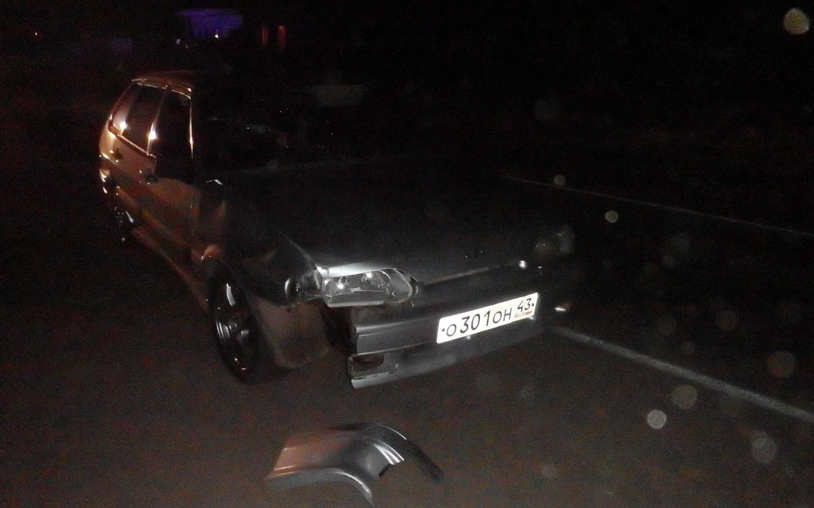 В Кирово-Чепецком районе 19-летний водитель сбил идущего по дороге мужчину