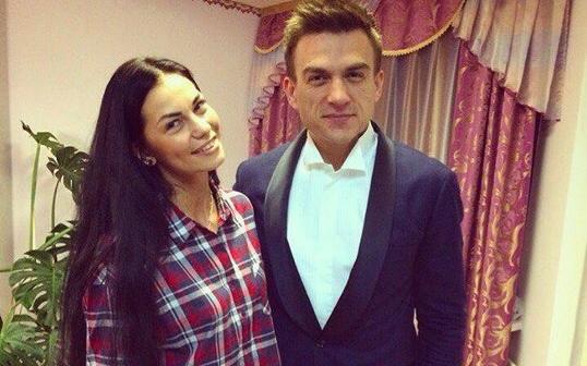 Чепчанки сфотографировались с Владом Топаловым после концерта