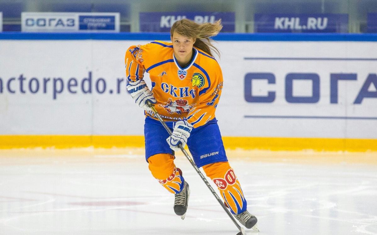 Чепчанка в составе сборной России по хоккею сыграет в матчах в США