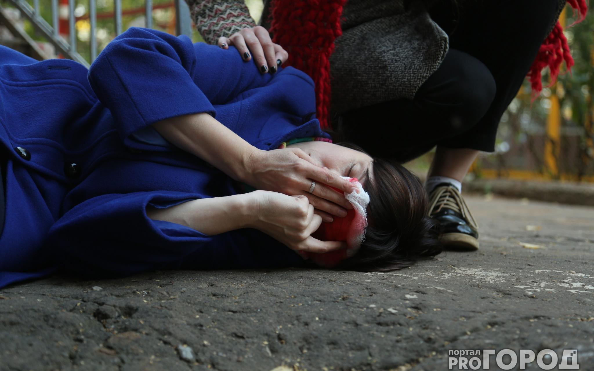 Чепчанка с разбитой головой 40 минут ждала "скорую"