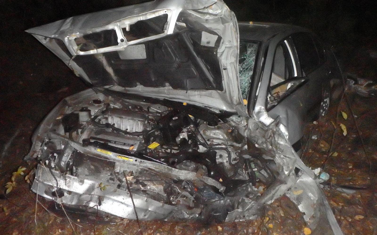 В Чепецком районе водителя перевернувшейся иномарки увезли в больницу