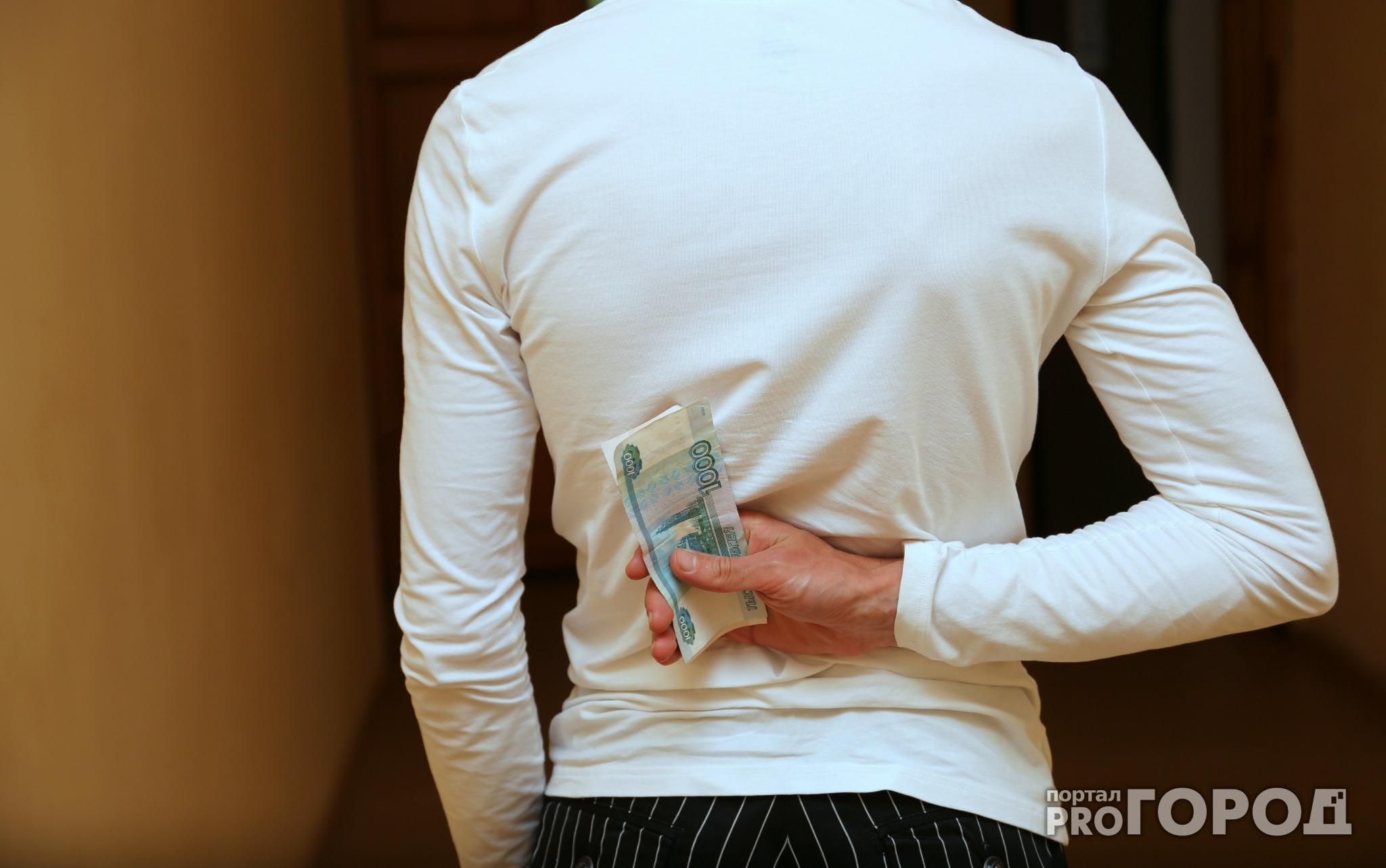 В чепецком доме престарелых ограбили мужчину