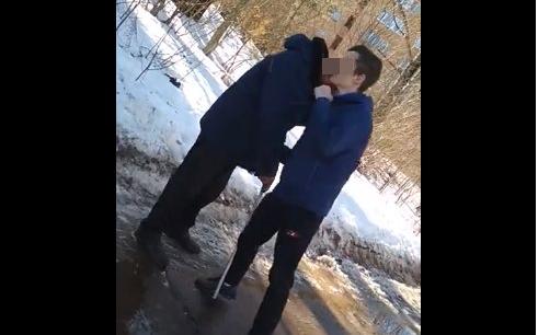 Мама подростка, избившего инвалида в Чепецке, может лишиться работы в органах