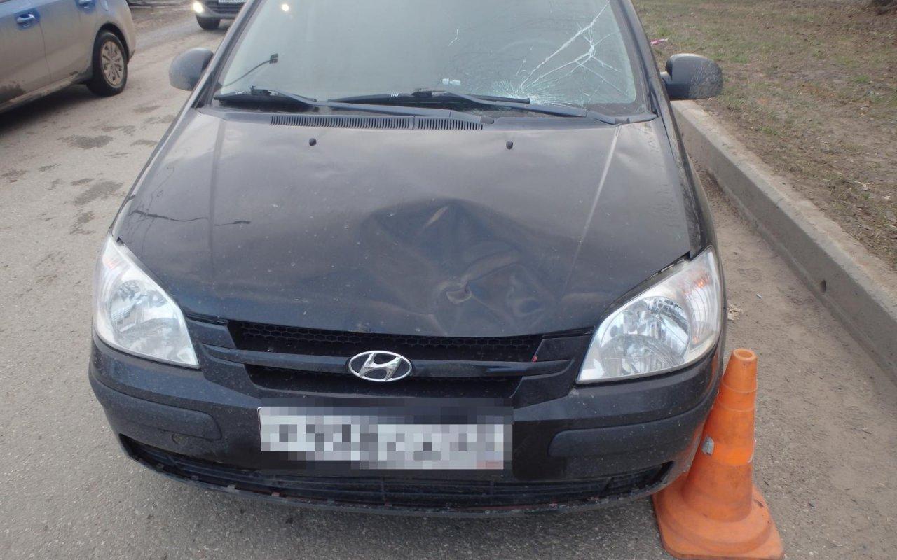 В Чепецке у ТЦ «Пирамида» водитель иномарки сбил ребенка