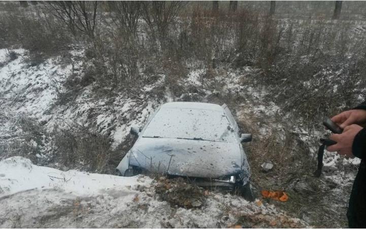 В Чепецком районе иномарка улетела в кювет