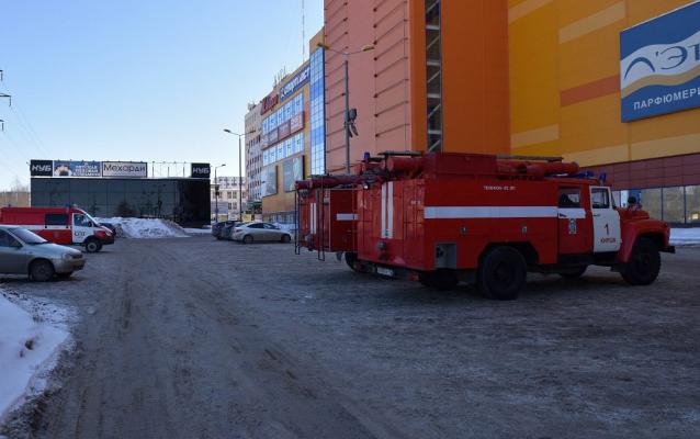 Что обсуждают в Чепецке: падение студента из окна и разговоры о закрытии ТЦ