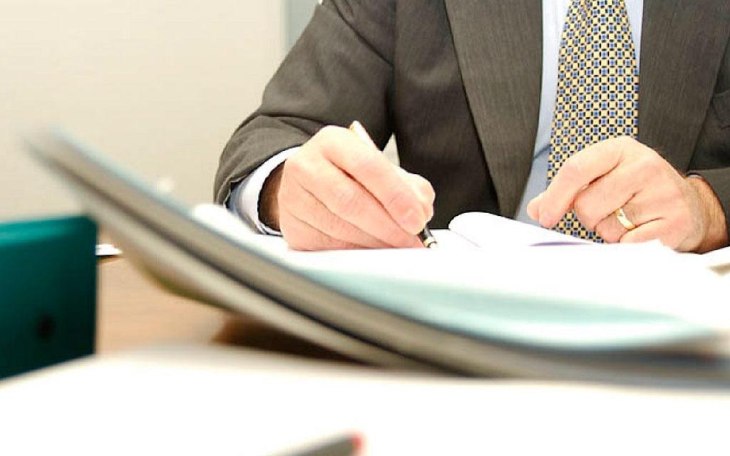 Что делать родственникам с займом умершего близкого?