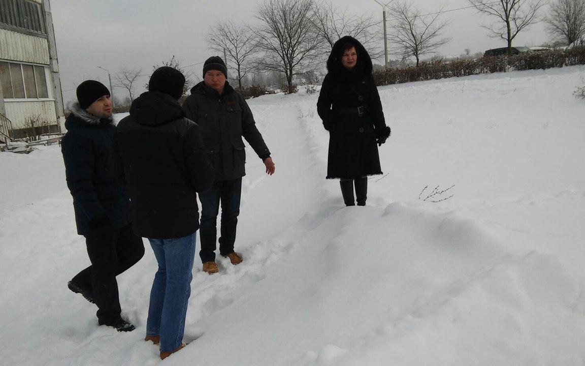 Стало известно, у какого дома появится ледовая горка в 9 микрорайоне