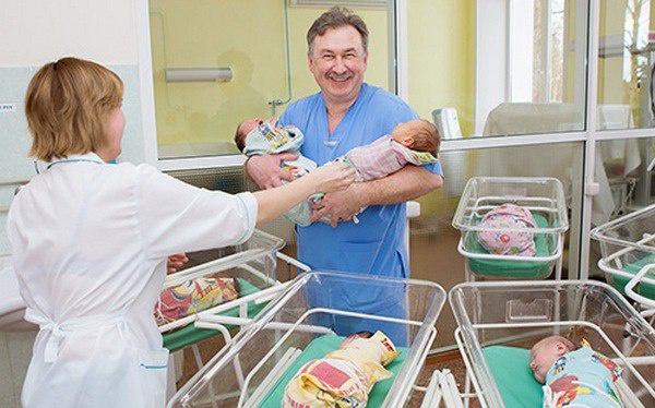 Чепчанки организуют флешмоб в честь акушера-гинеколога Захарченко