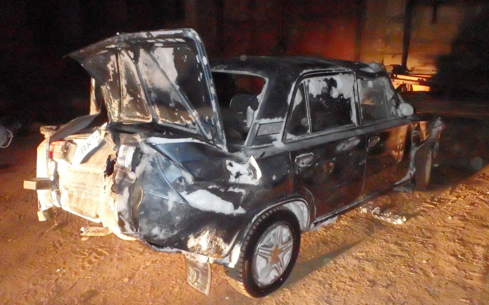 В Чепецком районе перевернулся ВАЗ: пассажирку срочно увезли в больницу