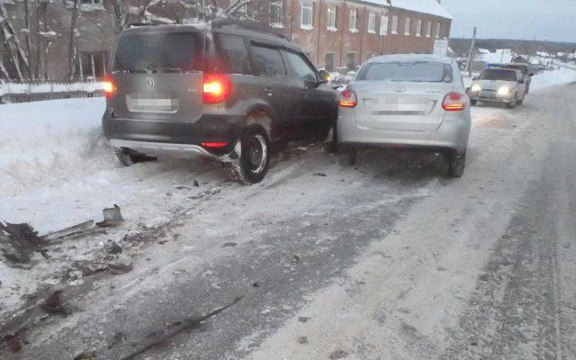 Названы самые аварийные дороги в Чепецке