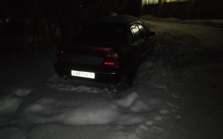 Объявлено вознаграждение за информацию о водителях, уехавших с места ДТП в Чепецке