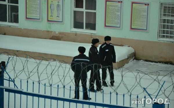 Чепецкого заключенного оштрафовали за татуировки